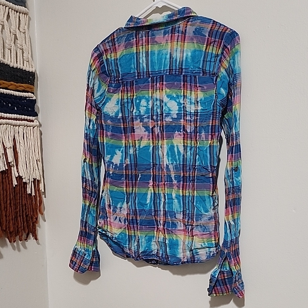 Daytrip Multicolor Plaid Button Up - Picture 5 of 5
